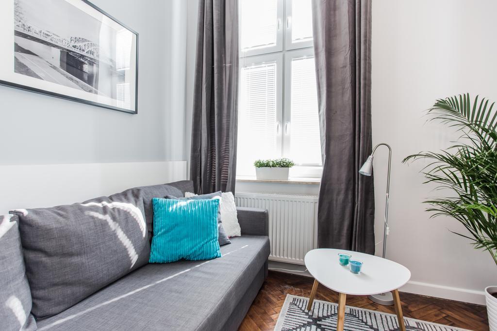 Apartwawel Wroblewskiego Krasków Exterior foto