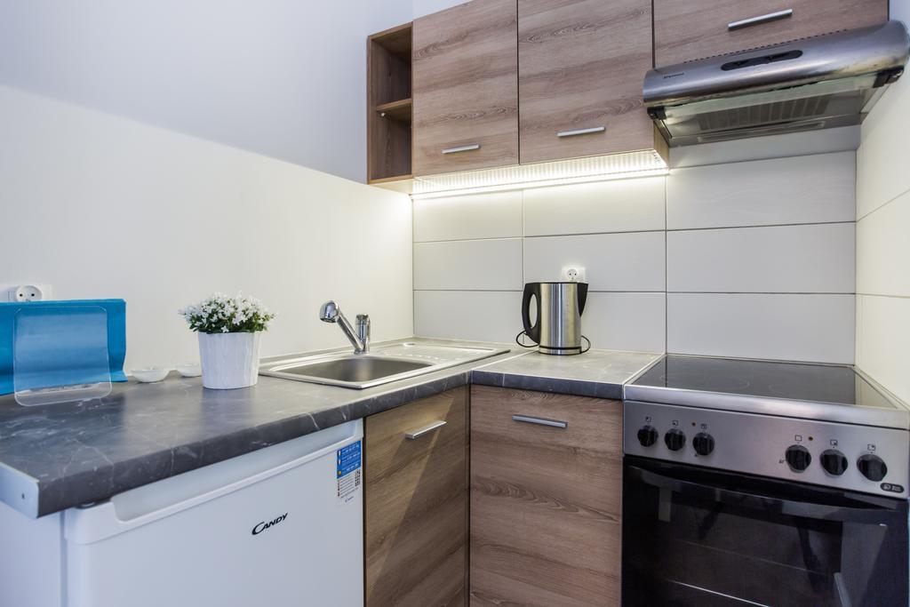 Apartwawel Wroblewskiego Krasków Exterior foto