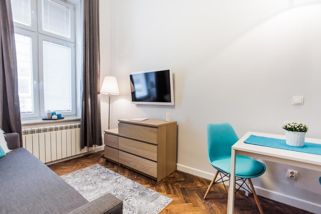 Apartwawel Wroblewskiego Krasków Exterior foto