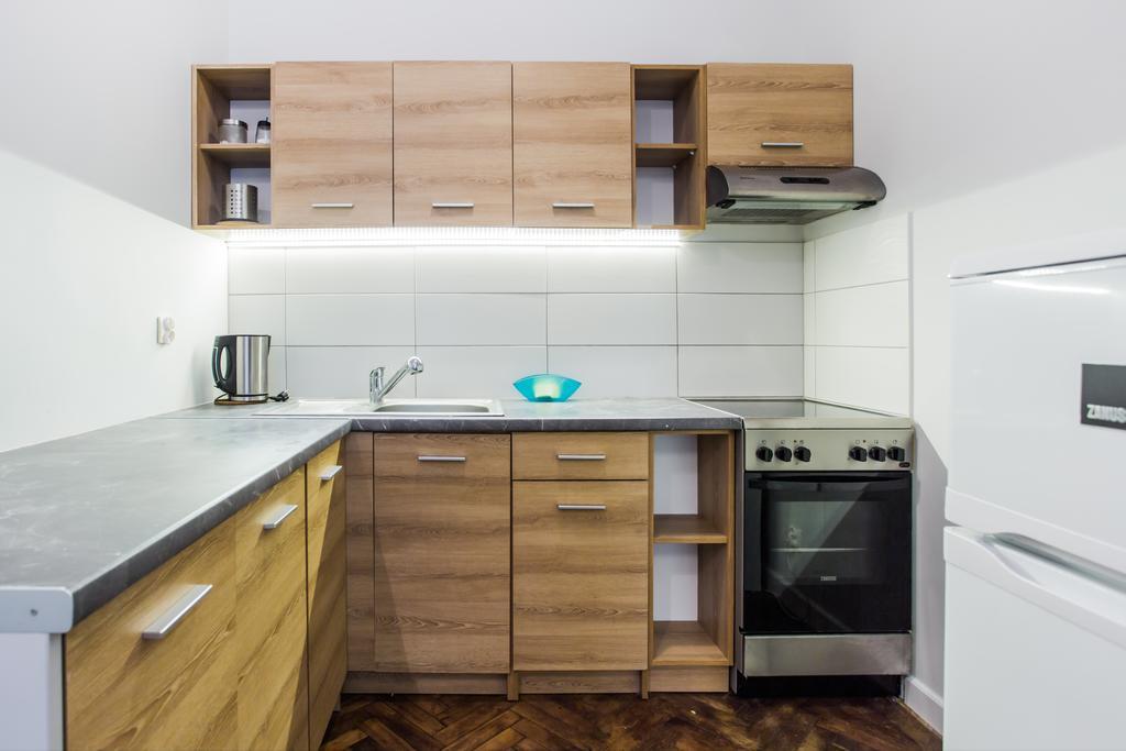 Apartwawel Wroblewskiego Krasków Exterior foto