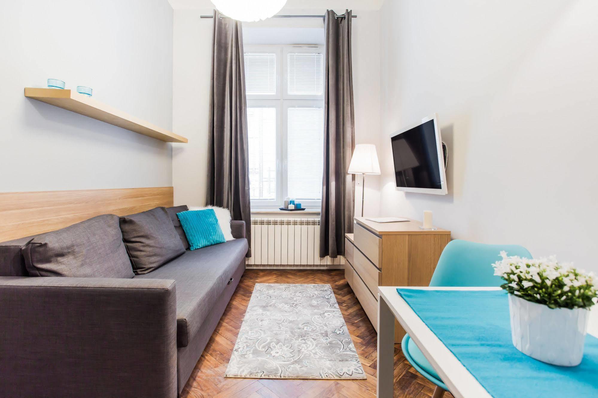 Apartwawel Wroblewskiego Krasków Exterior foto